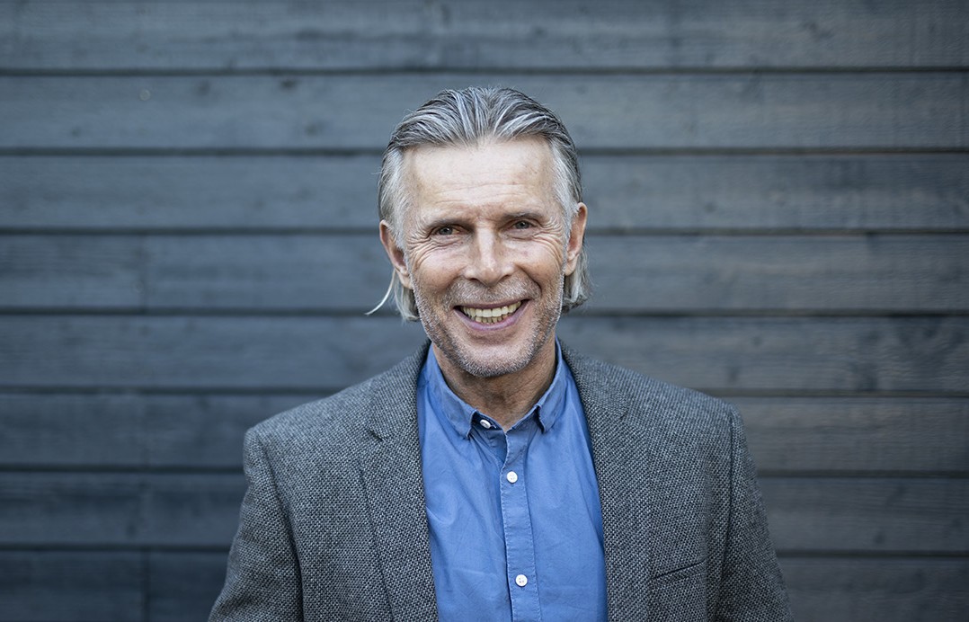 Erik W.
