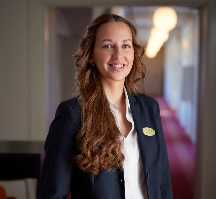 Julie, receptionist